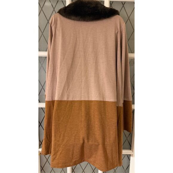LOGO LOUNGE by Lori Goldstein Cardigan Sweater Faux Fur Detachable Collar 1X - Picture 3 of 5